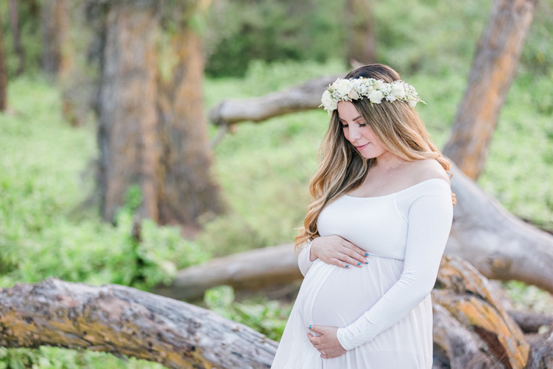 Capture Your Maternity Memories in Paradise – Oahu Photo Sessions