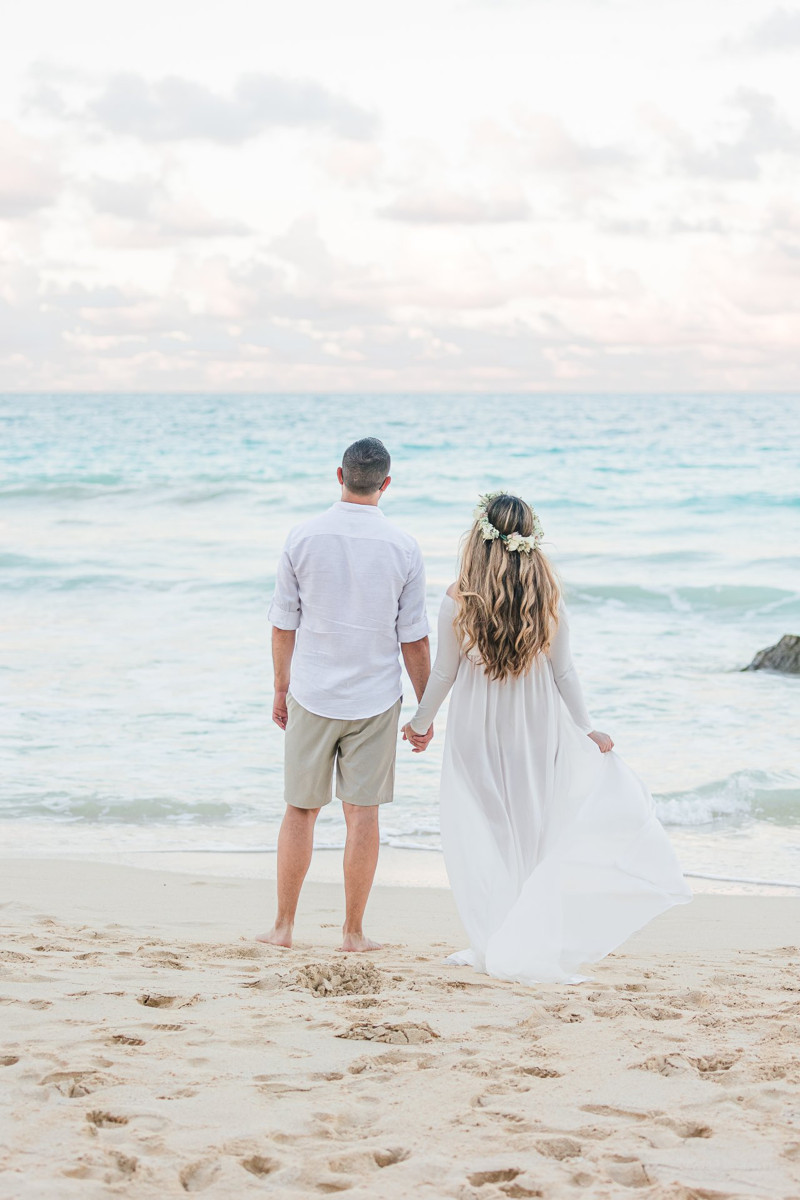 Capture Your Maternity Memories in Paradise – Oahu Photo Sessions